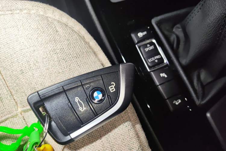 Used BMW X1 2016 xDrive20Li Luxury Model