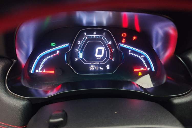 Used Luxgen U5 SUV 2017 1.6L Manual Knight Edition
