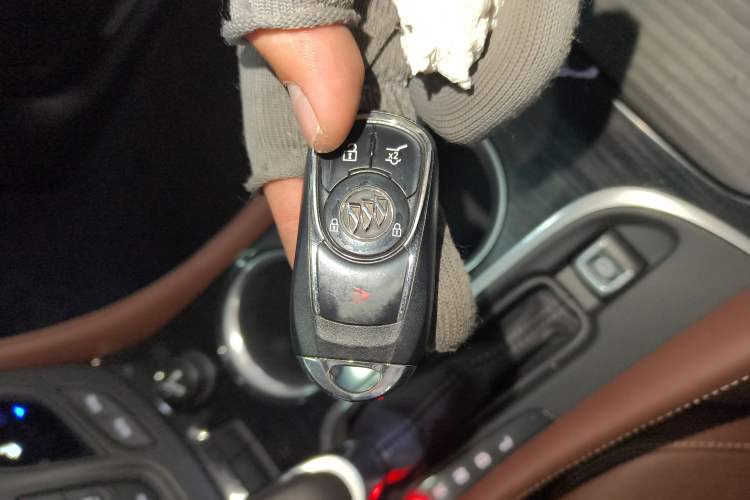 Used Buick Envision 2019 20T Two-Wheel Drive Luxury Version China VI Standard
