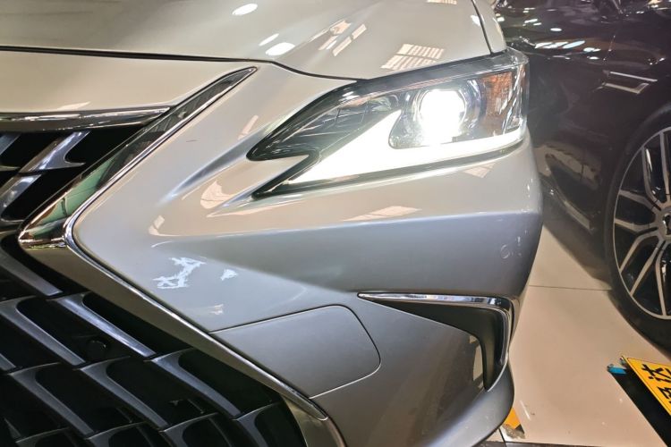 Used Lexus ES 2023 200 Excellence Edition