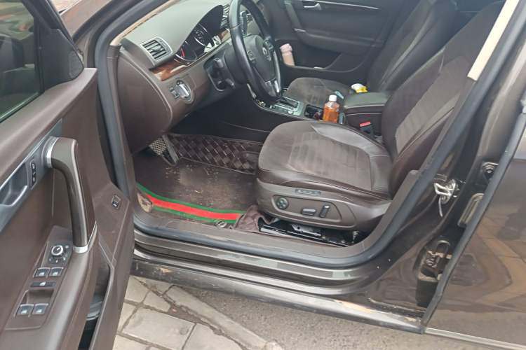 Used Volkswagen Magotan (Import) 2015 Travel Edition 2.0 TSI Comfort Version