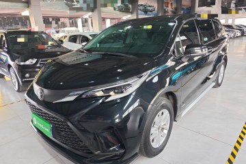 Used Toyota Granvia 2024 2.5L Hybrid Comfort Edition