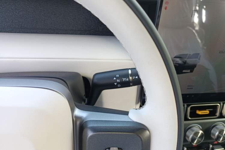 Used iCAR V23 2025 401 Two-Wheel Drive Advanced Edition
