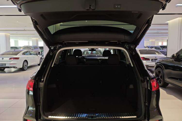 Used Audi Q6 2023 40 TFSI quattro Guanyun Edition Light Yulin Package
