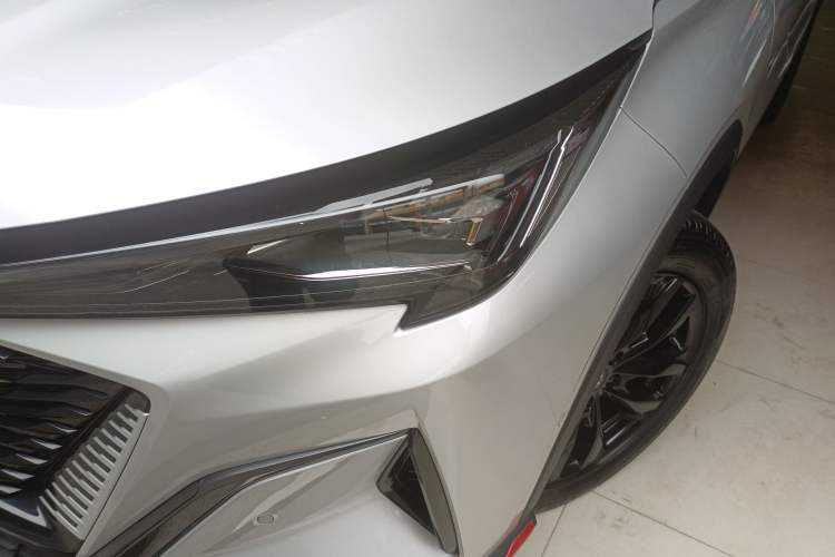 Used Changan X5 PLUS 2024 1.5T DCT ZhiZun Version
