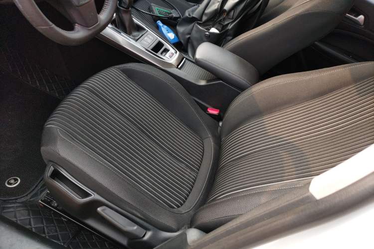 Used Peugeot 408 2014 1.8L Automatic Luxury Edition