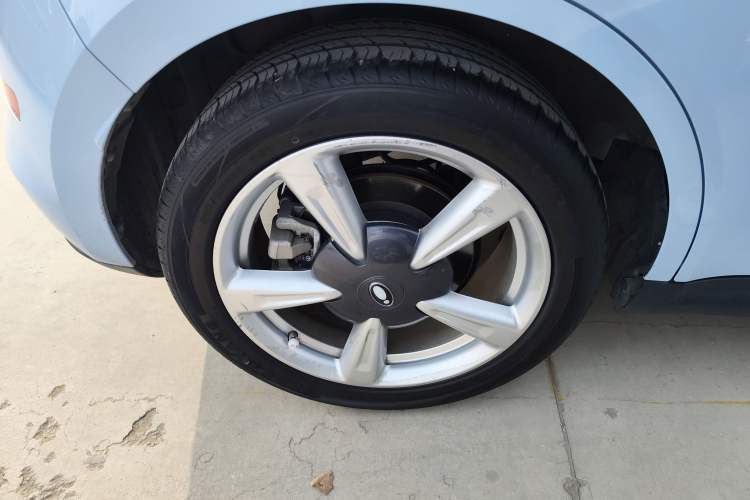 Used ORA Good Cat 2023 401 km Standard Range Prestige Version Lithium Iron Phosphate
