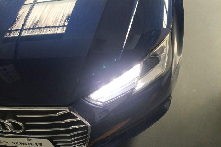 Used Audi A4L 2017 Plus 40 TFSI Ambition Model
