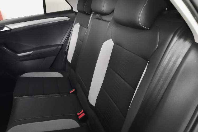 Used Volkswagen T-ROC 2022 280TSI DSG Two-Wheel Drive Elite PLUS