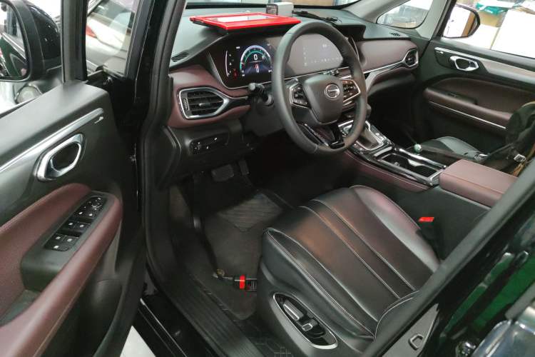 Used GAC Trumpchi M6 2023 PRO 270T DCT Luxury Edition
