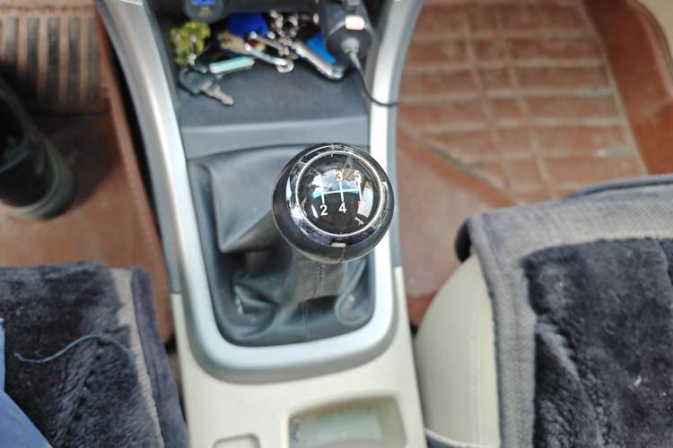 Used BYD F3 2014 1.5L manual Comfort trim level