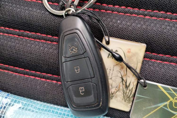 Used Ford Kuga 2015 1.5L GTDi Four-Wheel-Drive Elite Model
