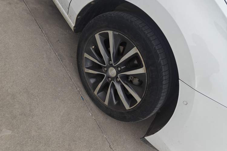 Used Buick GL6 2018 18T 6-Seater Prestige Model