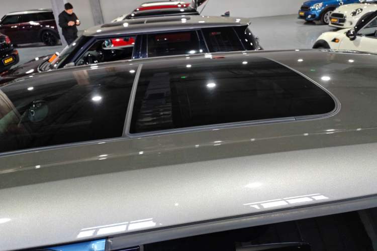 Used  Clubman 2016 Revised Version 1.5T COOPER Connoisseur Edition