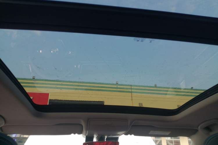 Used Volkswagen Tiguan L 2017 330TSI Automatic Two-Wheel Drive Luxury Edition
