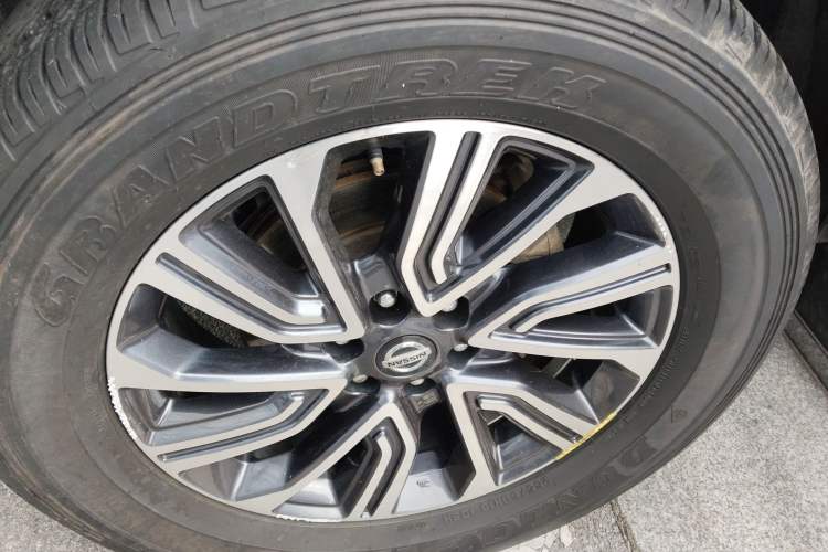 Used Nissan Terra 2020 2.5L XL Upper 4WD Automatic Four-Wheel Drive Luxury Edition