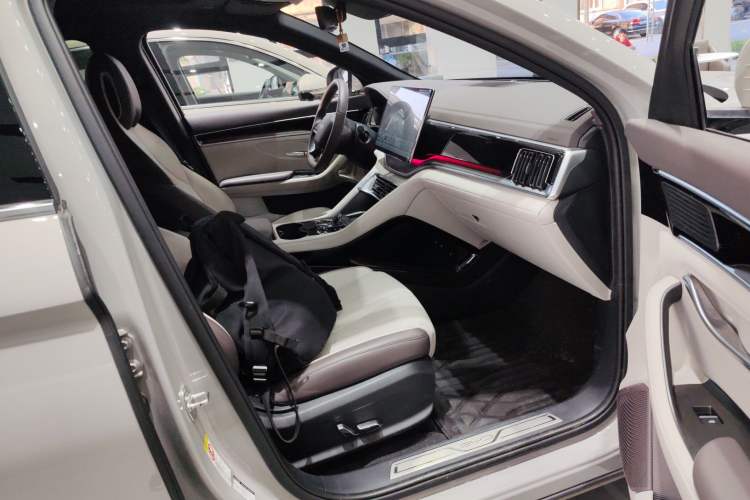 Used BYD Song PLUS New Energy 2025 DM-i Intelligent Driving 160KM Flagship Model
