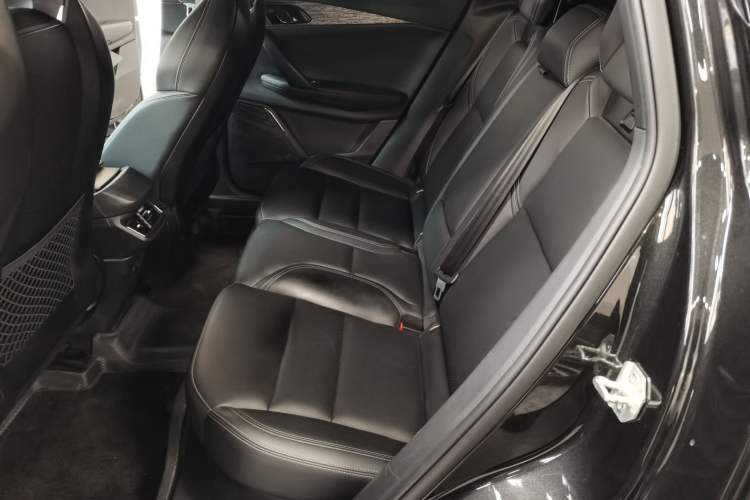 Used Lynk & Co 06 2020 1.5T JinPro model
