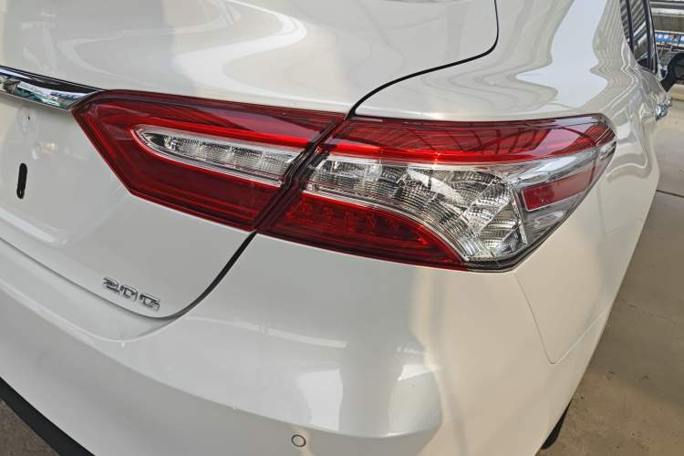Used Toyota Camry 2021 2.0G Luxury Edition