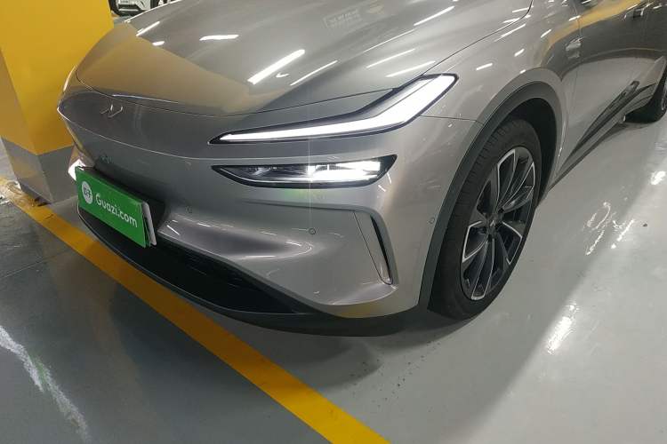 Used ONVO L60 2024 60 kWh Rear-Drive Version
