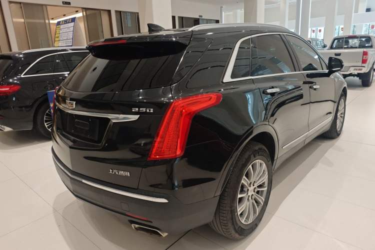 Used Cadillac XT5 2018 25T Luxury Model
