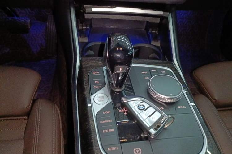 Used BMW 3 Series 2022 Restyled 325Li xDrive M Sport Package
