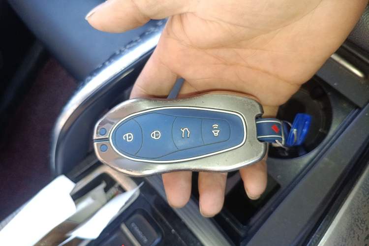 Used Geely Auto Emgrand X7 Sport 2020 1.8TD DCT Smart Connect PRO