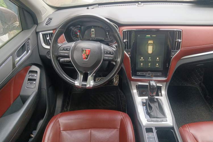 Used Roewe RX5 2016 30T Four-Wheel Drive Automatic Internet Smart Luxury Edition
