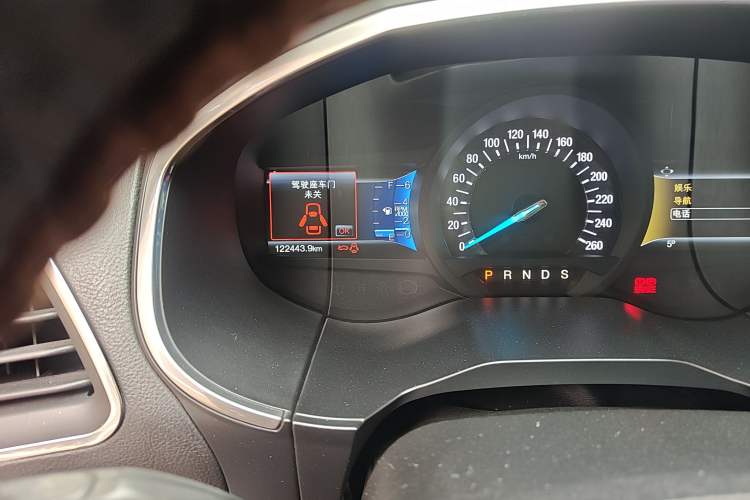 Used Ford Edge 2016 EcoBoost 245 Four-Wheel Drive Titanium Edition 7-Seater