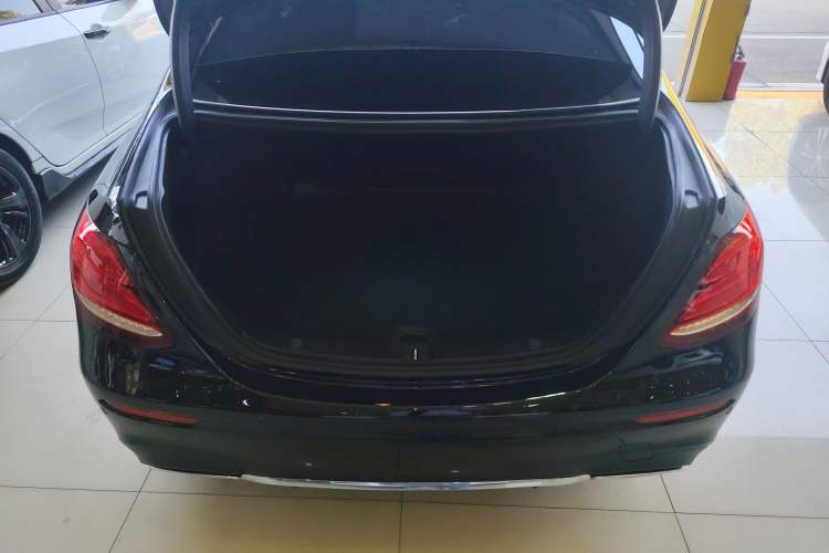 Used Mercedes-Benz E-Class 2016 E 300 L Sport Luxury Model
