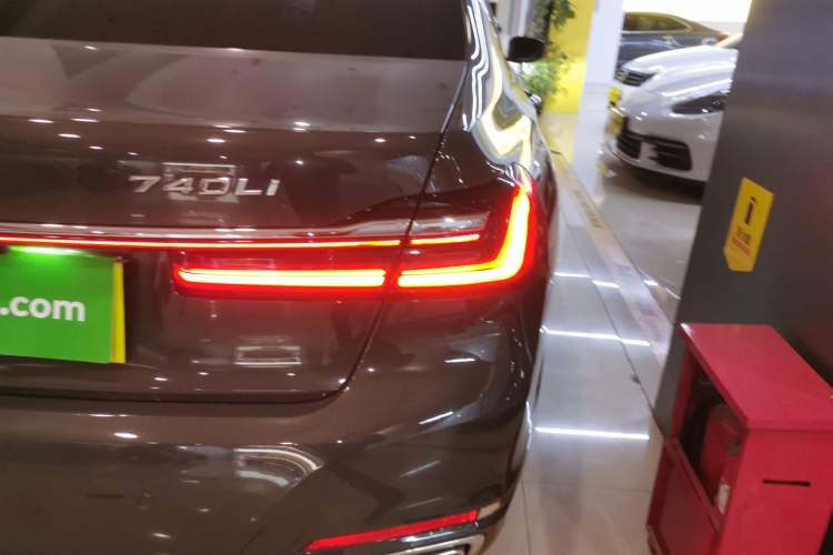 Used BMW 7 Series 2019 Restyled 740Li Leading Luxury Package
