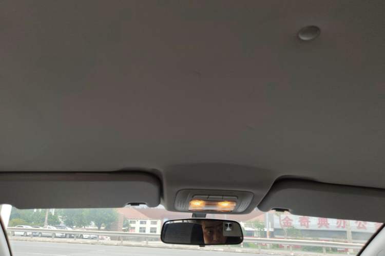 Used Brilliance H230 2012 1.5L Manual Elite Edition
