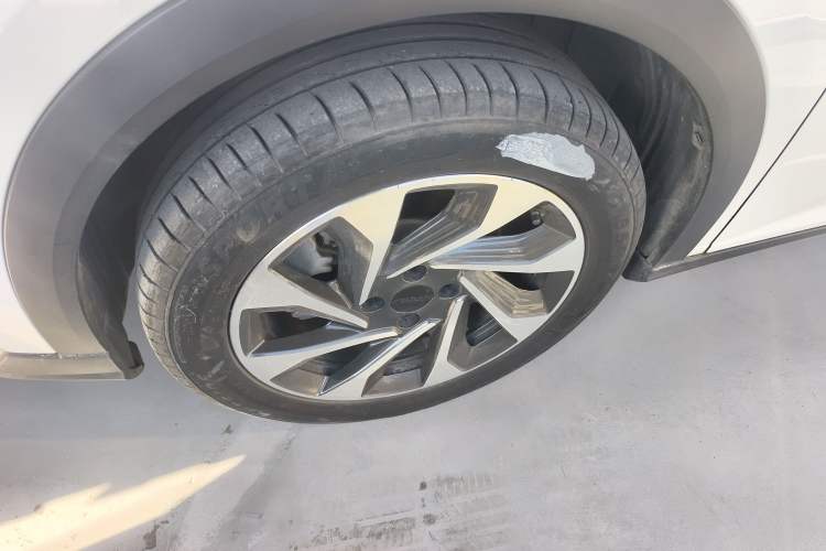 Used Dongfeng Aeolus Yixuan GS 2021 230T Automatic Star-Chasing Edition