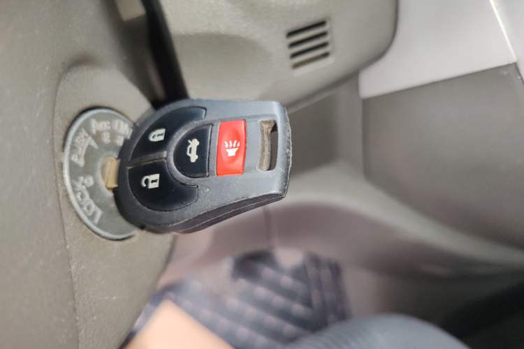 Used Nissan Sunny 2014 1.5XE Manual Comfort Edition
