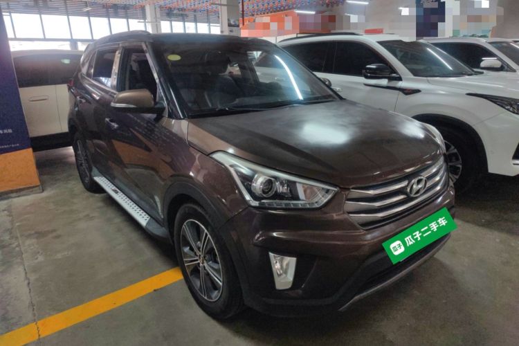 Used Hyundai ix25 2015 1.6L Automatic Two-Wheel-Drive Deluxe DLX Model
