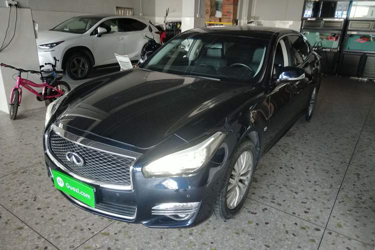 Used Infiniti Q70 2017 Q70L 2.5L Enjoyment Edition
