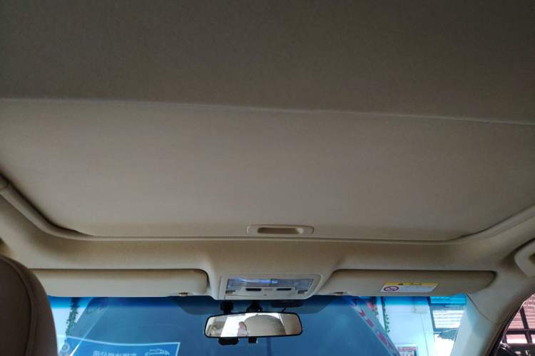 Used Toyota Camry 2016 2.0E 10th Anniversary Elite Edition