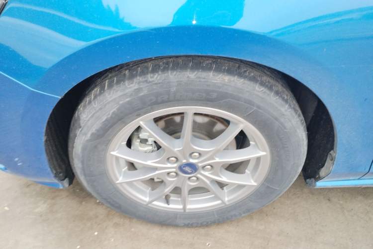 Used Ford Focus 2020 Hatchback 1.5L Automatic Sharp Edition
