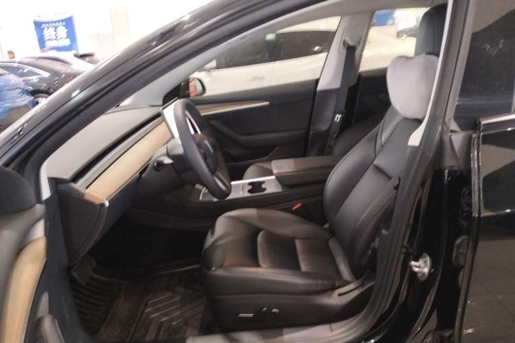 Used Tesla Model 3 2022 Rear-Wheel-Drive Version
