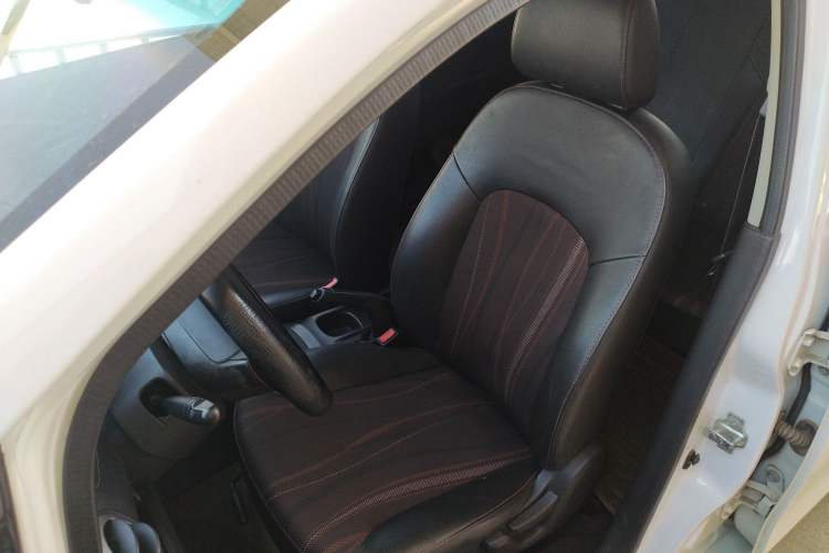 Used Chevrolet Sail 2013 Sedan 1.2L Manual Fashionable Happiness Edition
