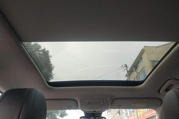 Used Dongfeng Aeolus AX7 2019 1.6T Automatic AI Navigation Model China V Standard
