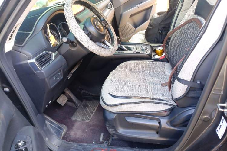 Used Mazda CX-5 2017 2.0L Automatic 2WD ZhiShang Trim China V Standard
