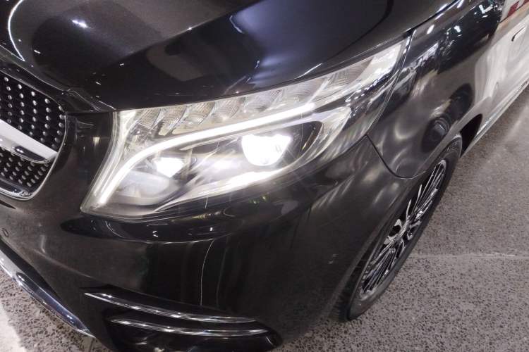 Used Mercedes-Benz V-Class 2020 V 260 L Long-wheelbase Luxury Edition