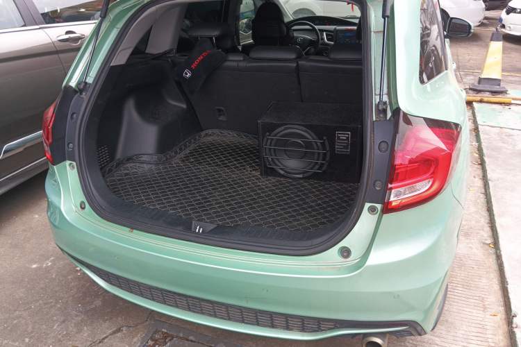 Used Honda Jade 2017 1.8L automatic Comfort version 5 seats