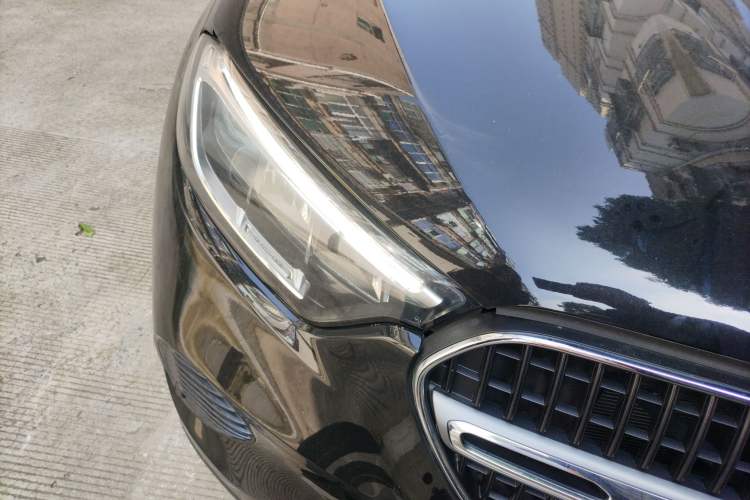 Used Mercedes-Benz GLC 2023 Facelift GLC 260 L 4MATIC Dynamic Version 5 Seats
