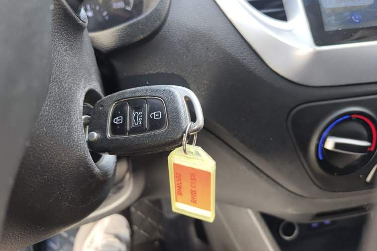 Used Hyundai Verna 2016 1.4L Automatic Cool Edition GLS
