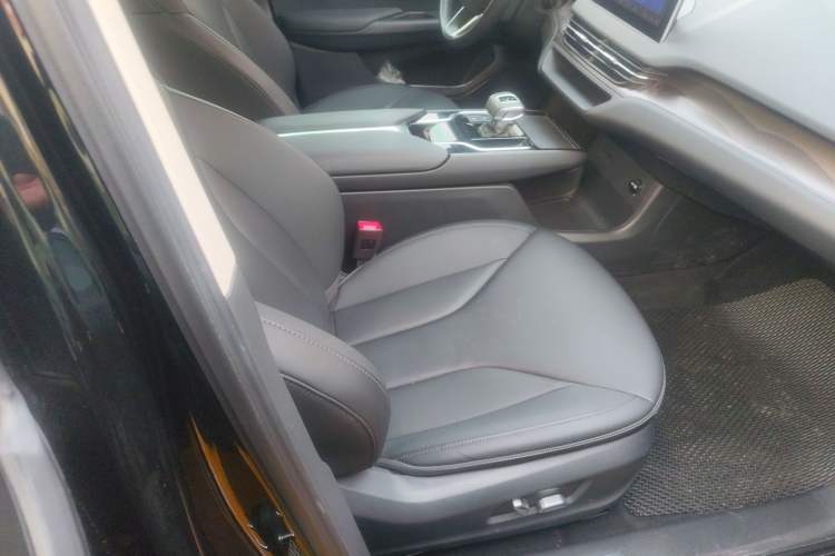 Used Hongqi E-QM5 2023 Revised Version Basic Travel Edition
