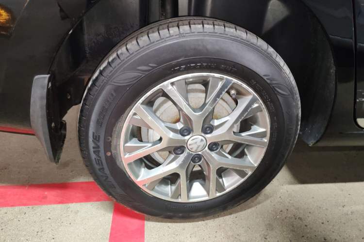 Used Volkswagen Santana 2015 1.4L Manual Fashion Edition