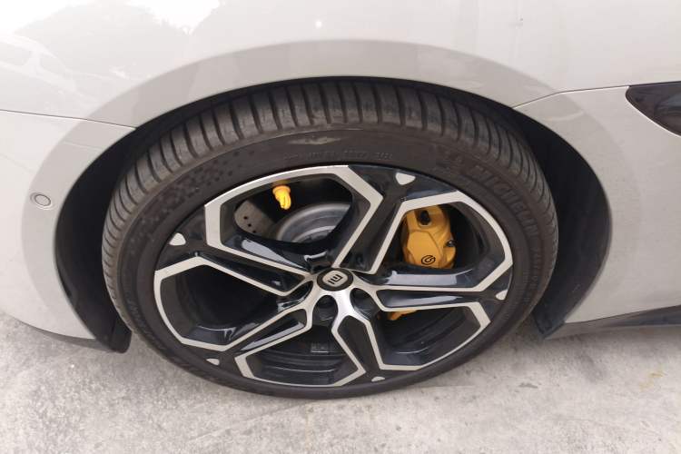 Used  SU7 2024 Four-Wheel Drive Ultra-Long Range Advanced Intelligent Driving Max Edition