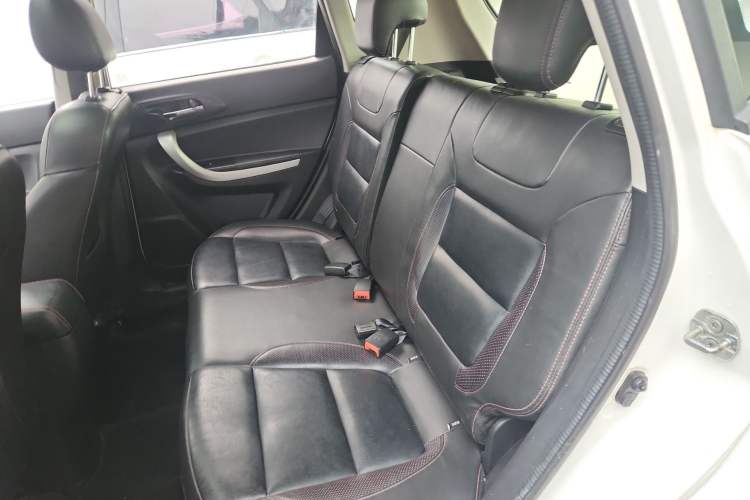 Used Changan CS35 2015 1.6L Manual Luxury Model China IV Standard
